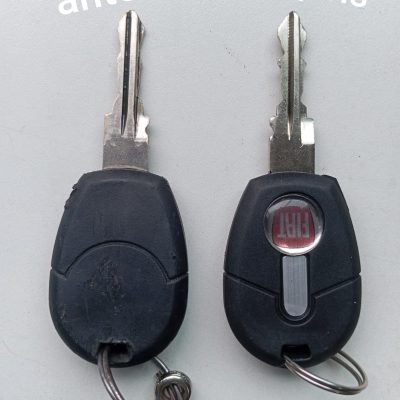 Reparo de Miolo de Ignição em Mãos